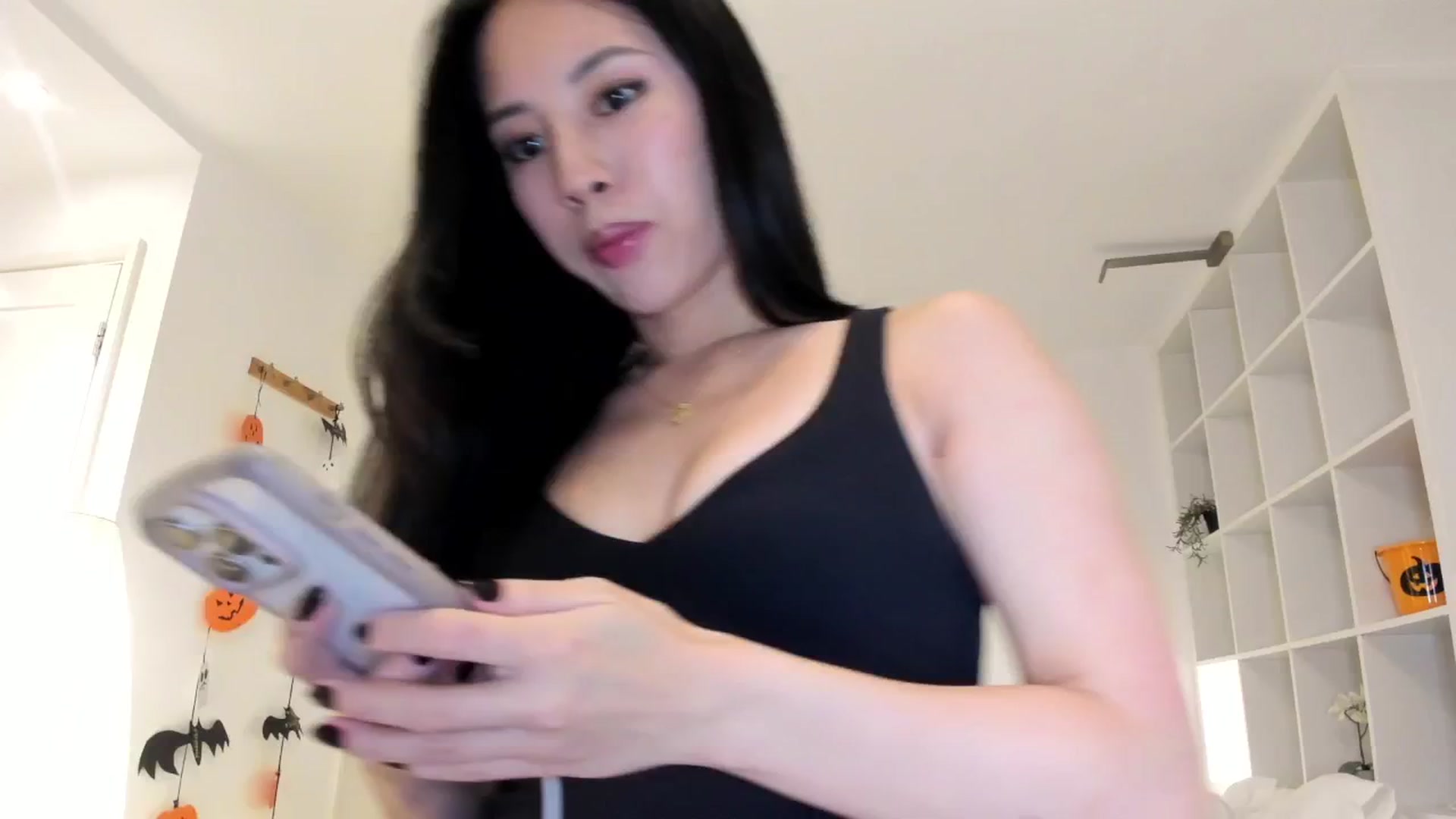 Gallery image thumbnail from Pr1ncesa's myfreecams stream on, 10/31/2025, 06:27 image 3 of 20