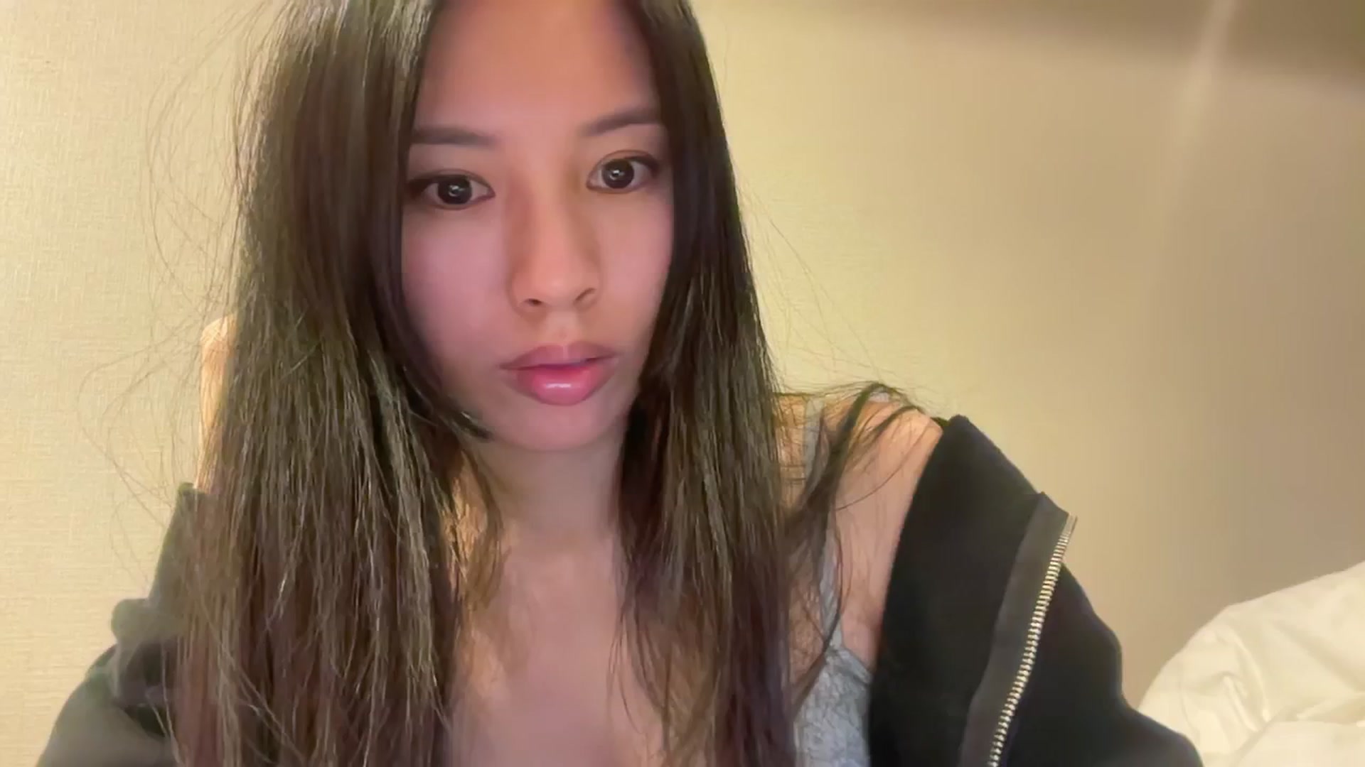 Gallery image thumbnail from Pr1ncesa's myfreecams stream on, 02/11/2026, 18:13 image 17 of 20