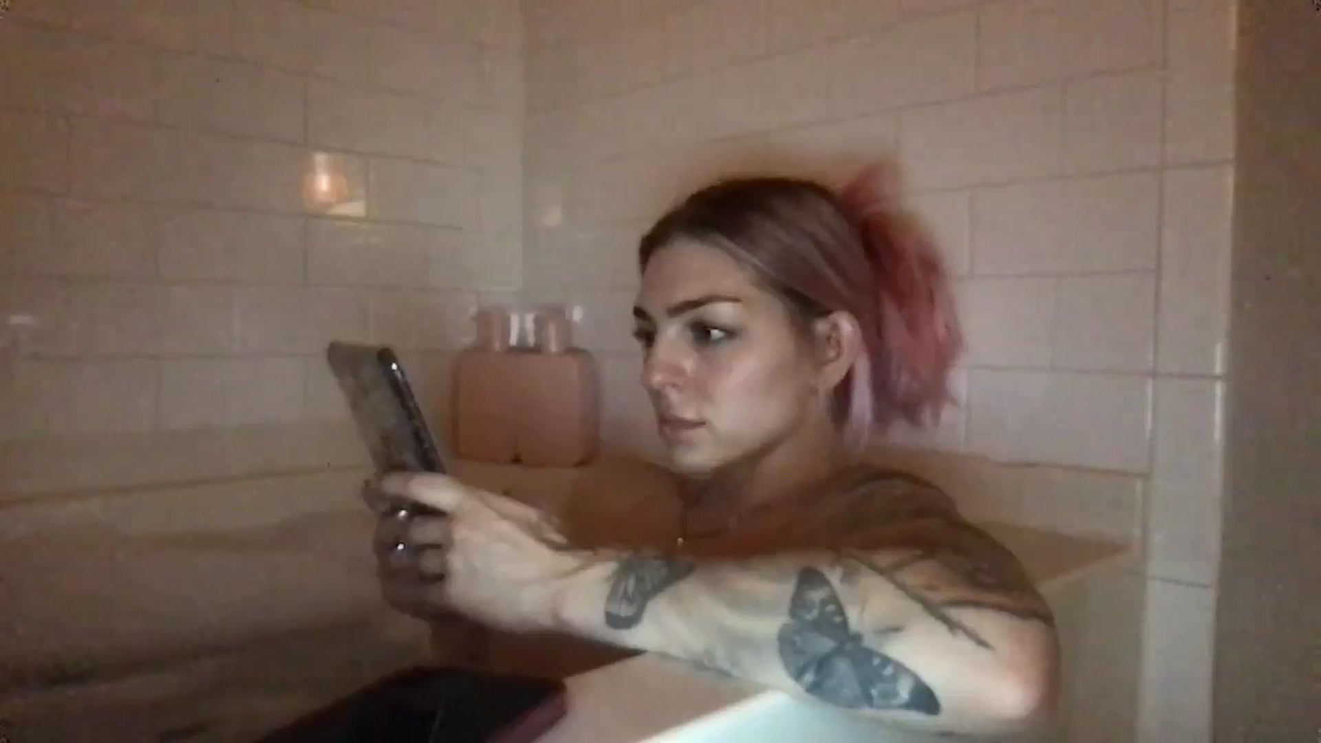 Gallery image thumbnail from PradaAngel_'s myfreecams stream on, 03/29/2026, 23:45 image 15 of 20