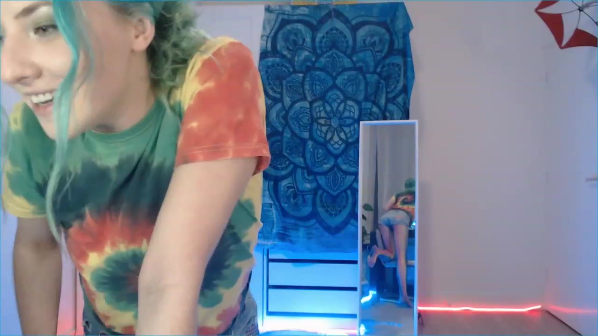 Gallery image thumbnail from Pray_4Ukraine's myfreecams stream on, 11/15/2022, 21:52 image 13 of 20