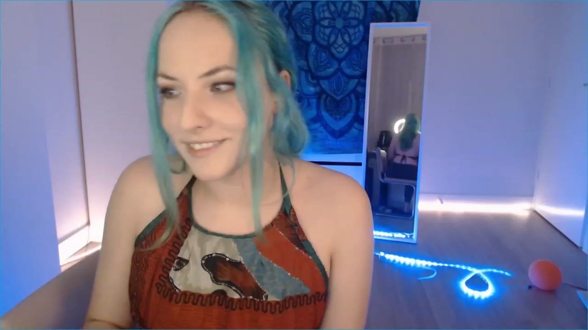 Gallery image thumbnail from Pray_4Ukraine's myfreecams stream on, 11/18/2022, 22:49 image 4 of 20
