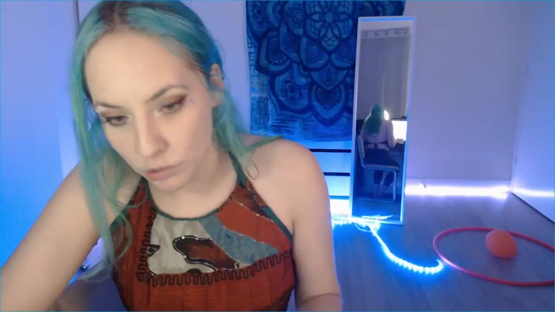 Gallery image thumbnail from Pray_4Ukraine's myfreecams stream on, 11/18/2022, 22:49 image 15 of 20