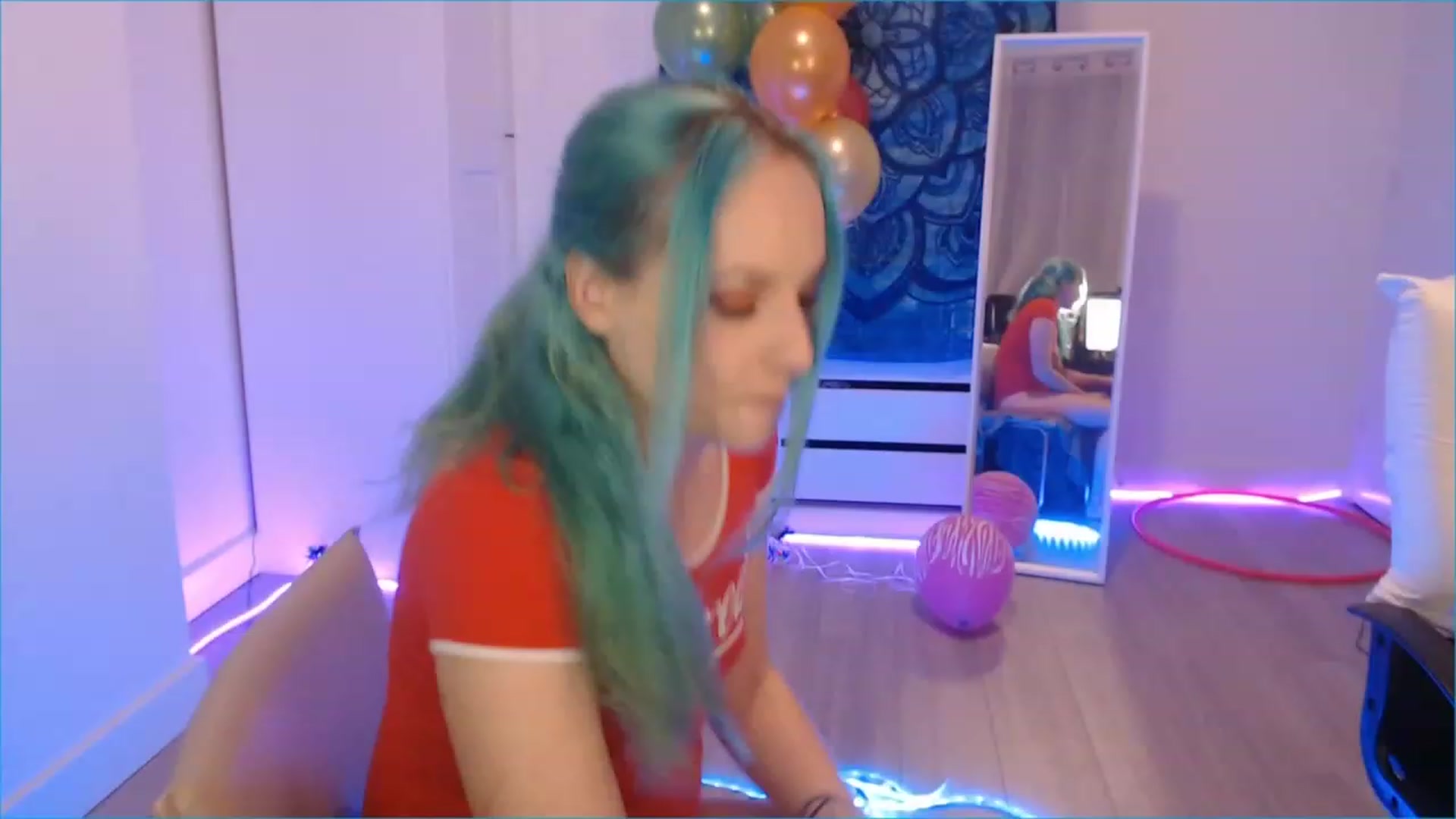 Gallery image thumbnail from Pray_4Ukraine's myfreecams stream on, 11/21/2022, 22:33 image 2 of 20