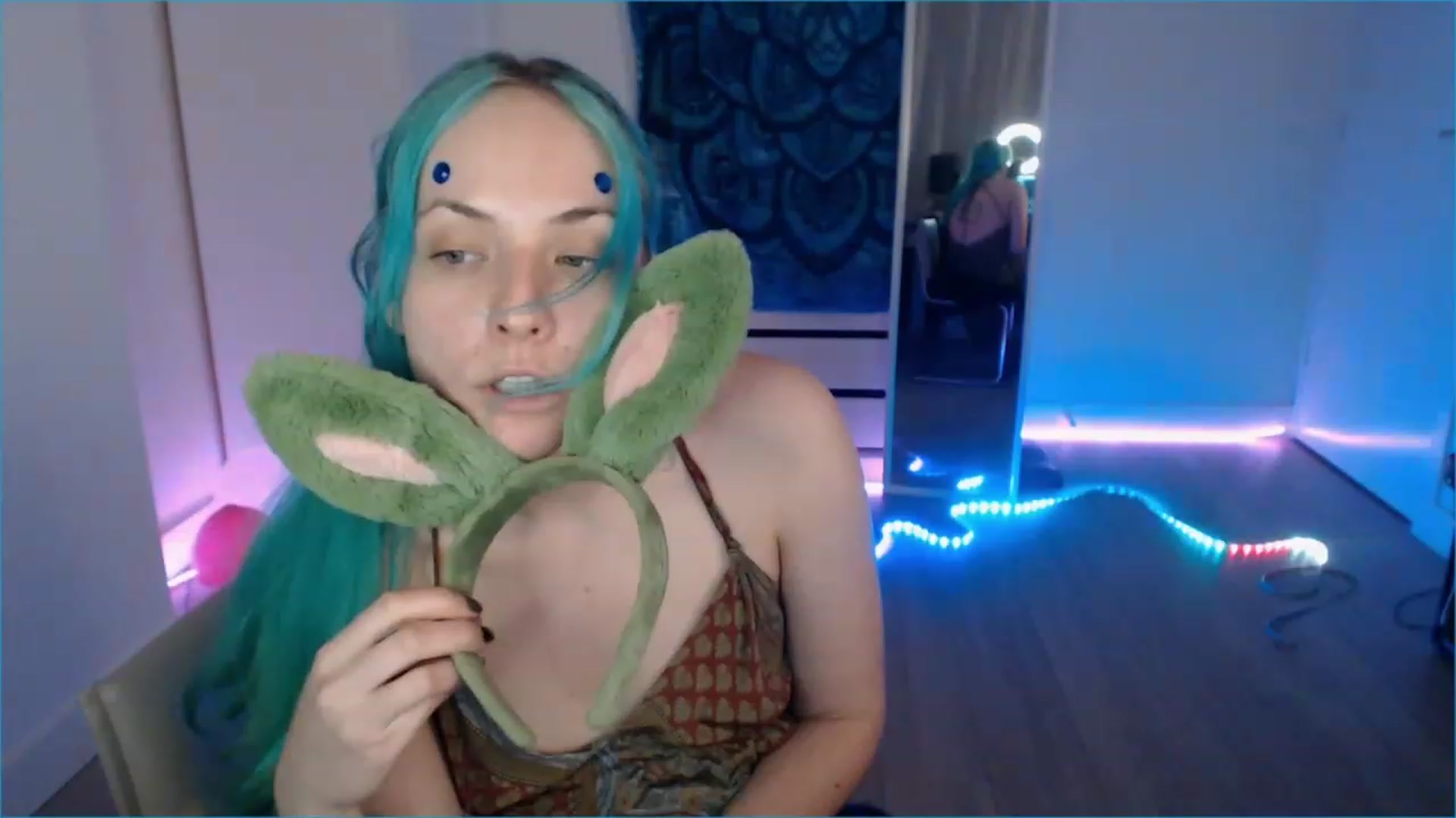 Gallery image thumbnail from Pray_4Ukraine's myfreecams stream on, 04/03/2023, 23:35 image 9 of 20