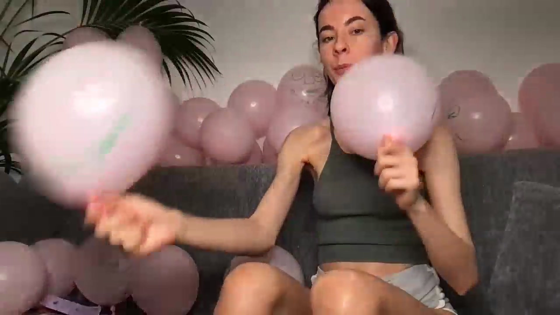 Gallery image thumbnail from PreBdayMonth's myfreecams stream on, 06/21/2026, 21:28 image 16 of 20