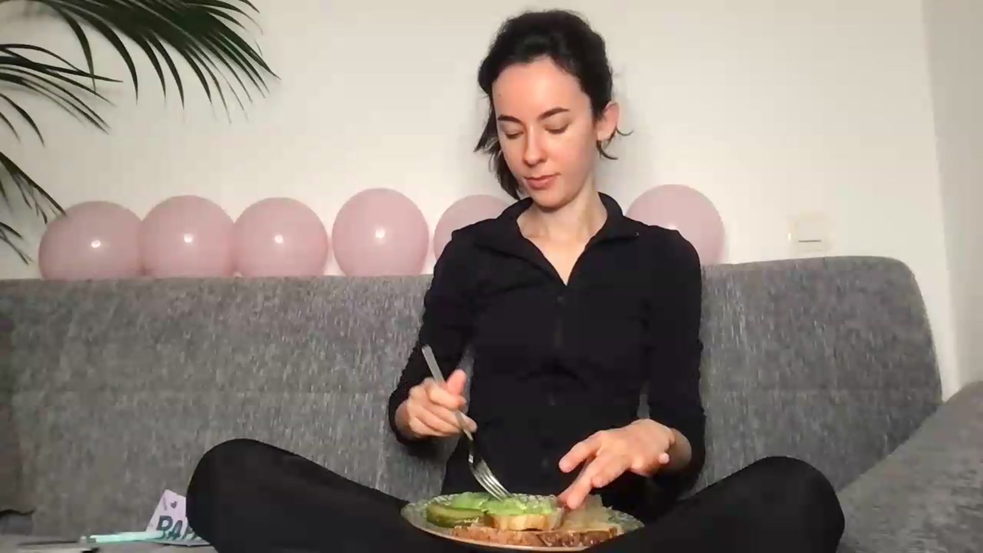 Gallery image thumbnail from PrePreBdayMonth's myfreecams stream on, 05/31/2026, 21:41 image 6 of 20