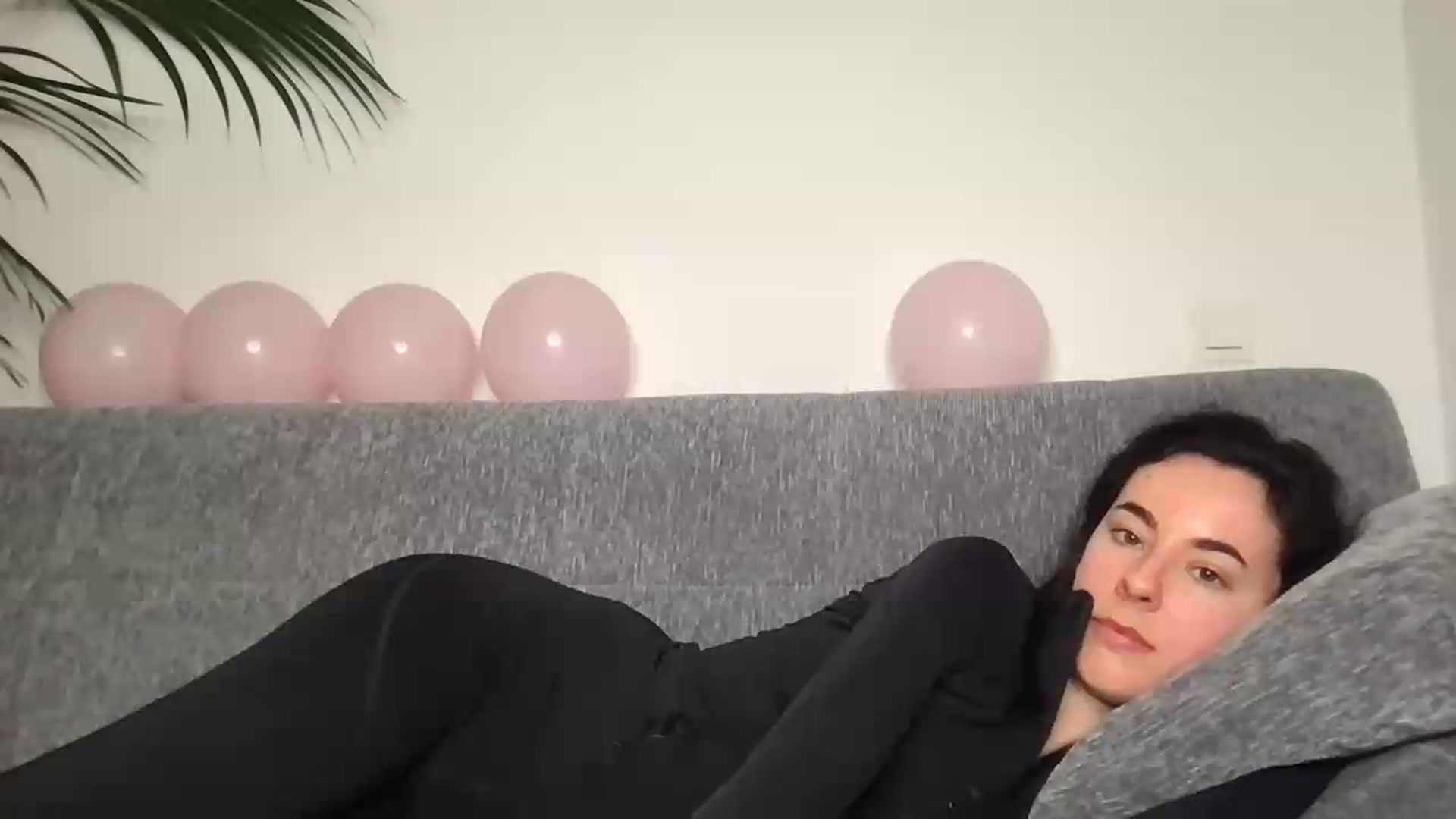 Gallery image thumbnail from PrePreBdayMonth's myfreecams stream on, 05/31/2026, 21:41 image 17 of 20