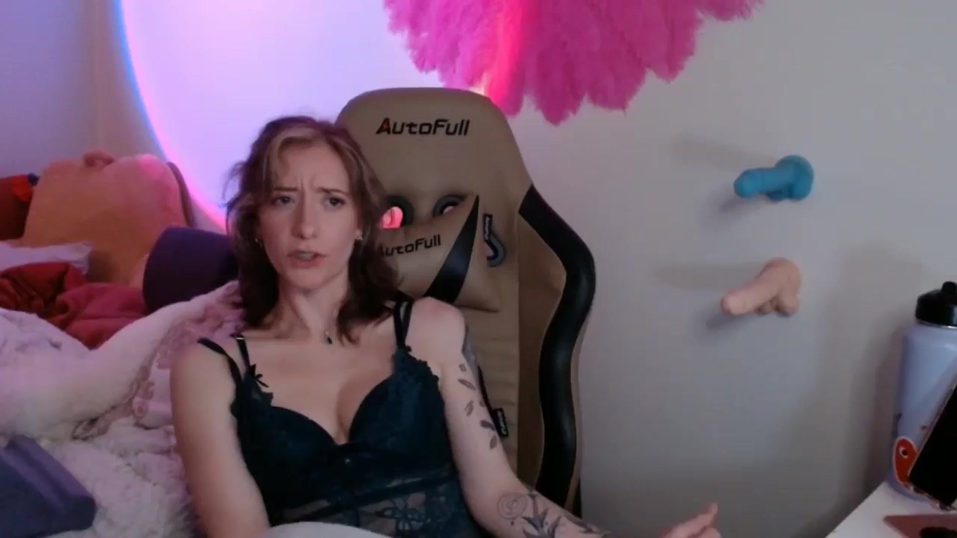 Gallery image thumbnail from PreciousGemma's myfreecams stream on, 04/03/2026, 06:04 image 11 of 20