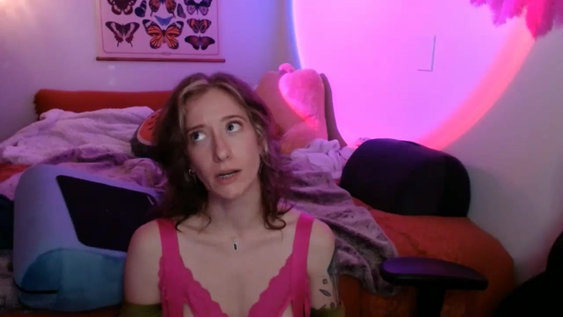 Gallery image thumbnail from PreciousGemma's myfreecams stream on, 04/10/2026, 06:00 image 5 of 20