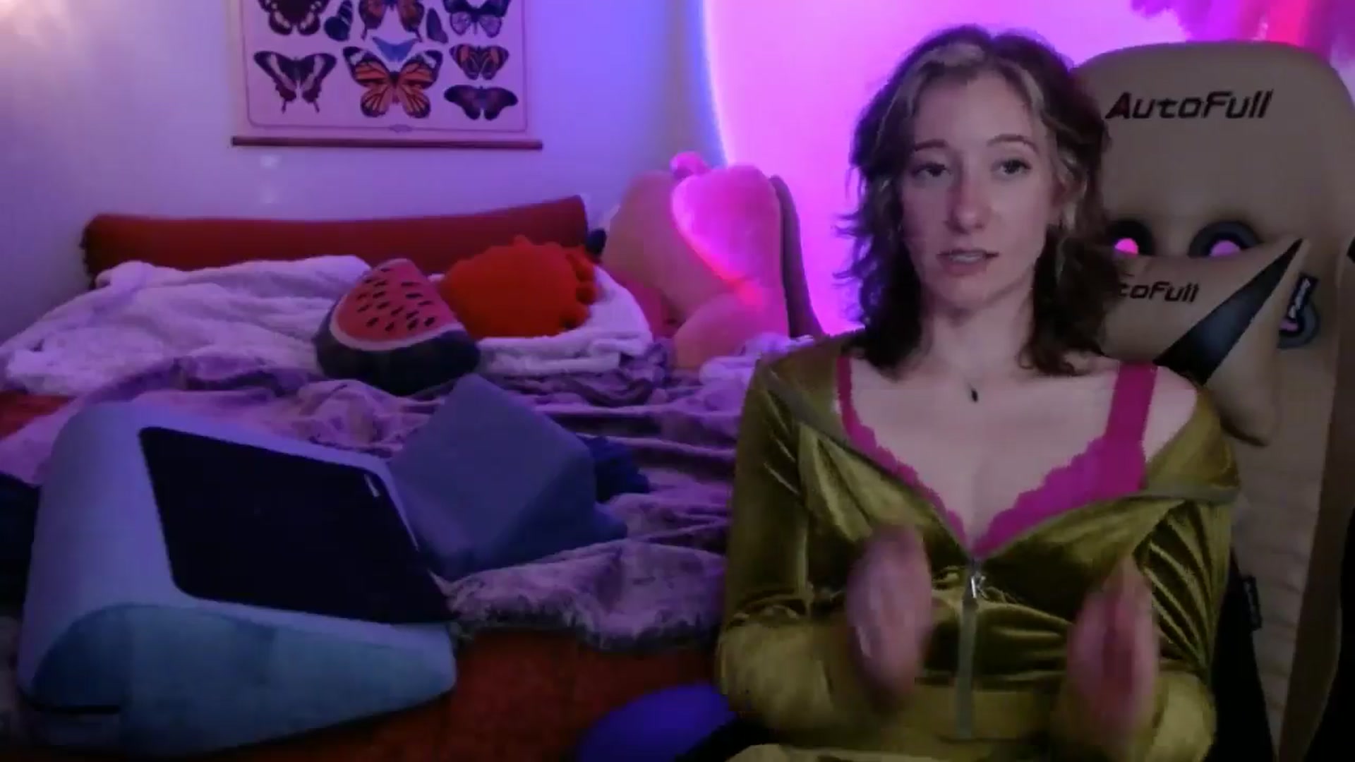 Gallery image thumbnail from PreciousGemma's myfreecams stream on, 04/10/2026, 06:00 image 7 of 20
