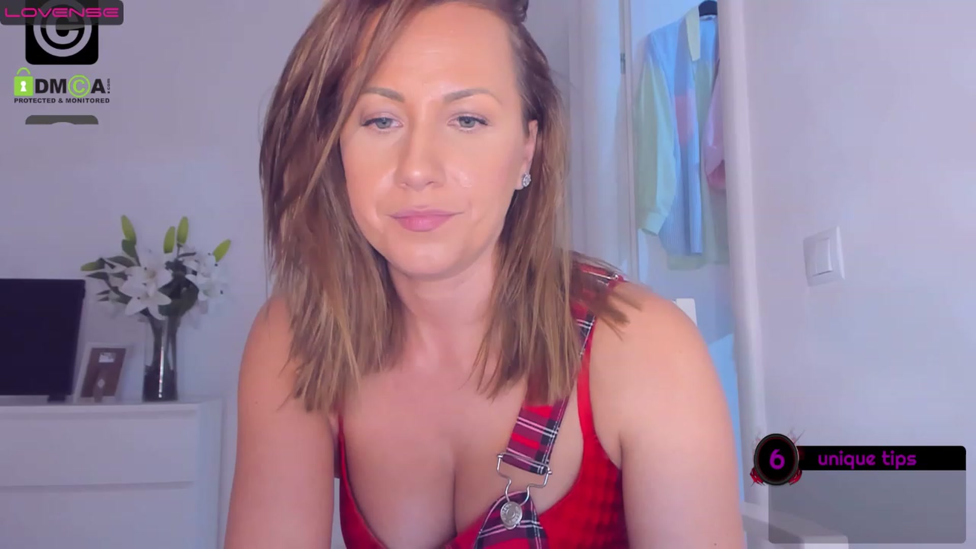 Gallery image thumbnail from PreciousSusan's myfreecams stream on, 12/19/2022, 14:18 image 19 of 20