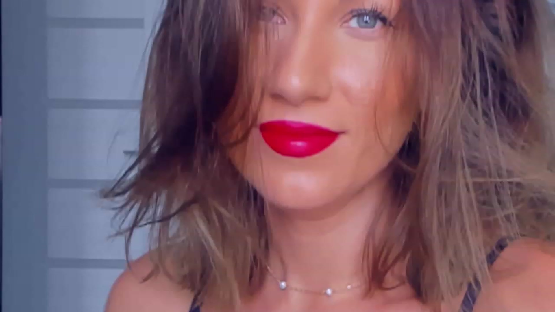 Gallery image thumbnail from PreciousSusan's myfreecams stream on, 08/22/2023, 10:14 image 7 of 20