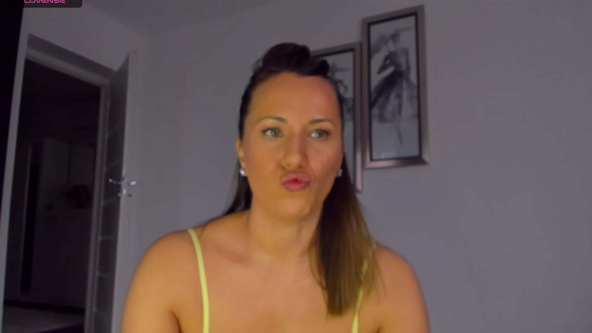 Gallery image thumbnail from PreciousSusan's myfreecams stream on, 01/15/2024, 14:13 image 2 of 20