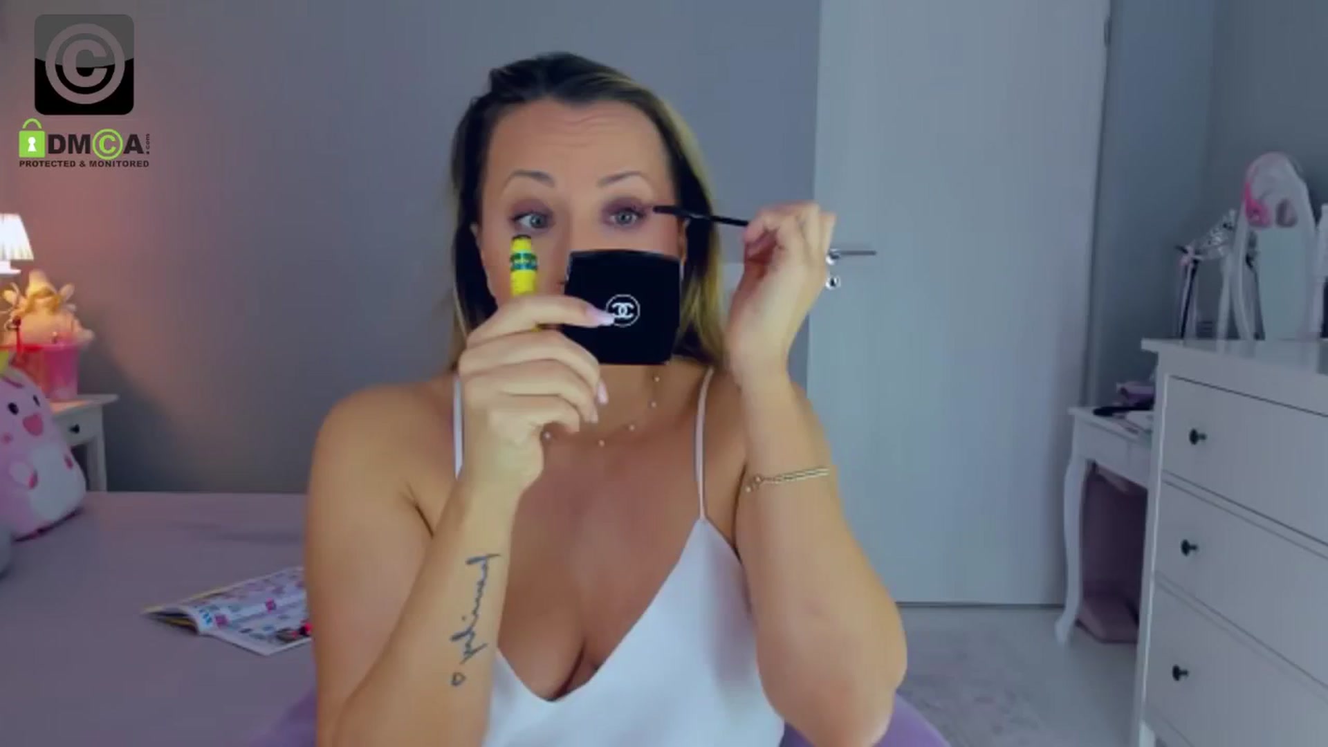 Gallery image thumbnail from PreciousSusan's myfreecams stream on, 12/10/2024, 08:07 image 11 of 20