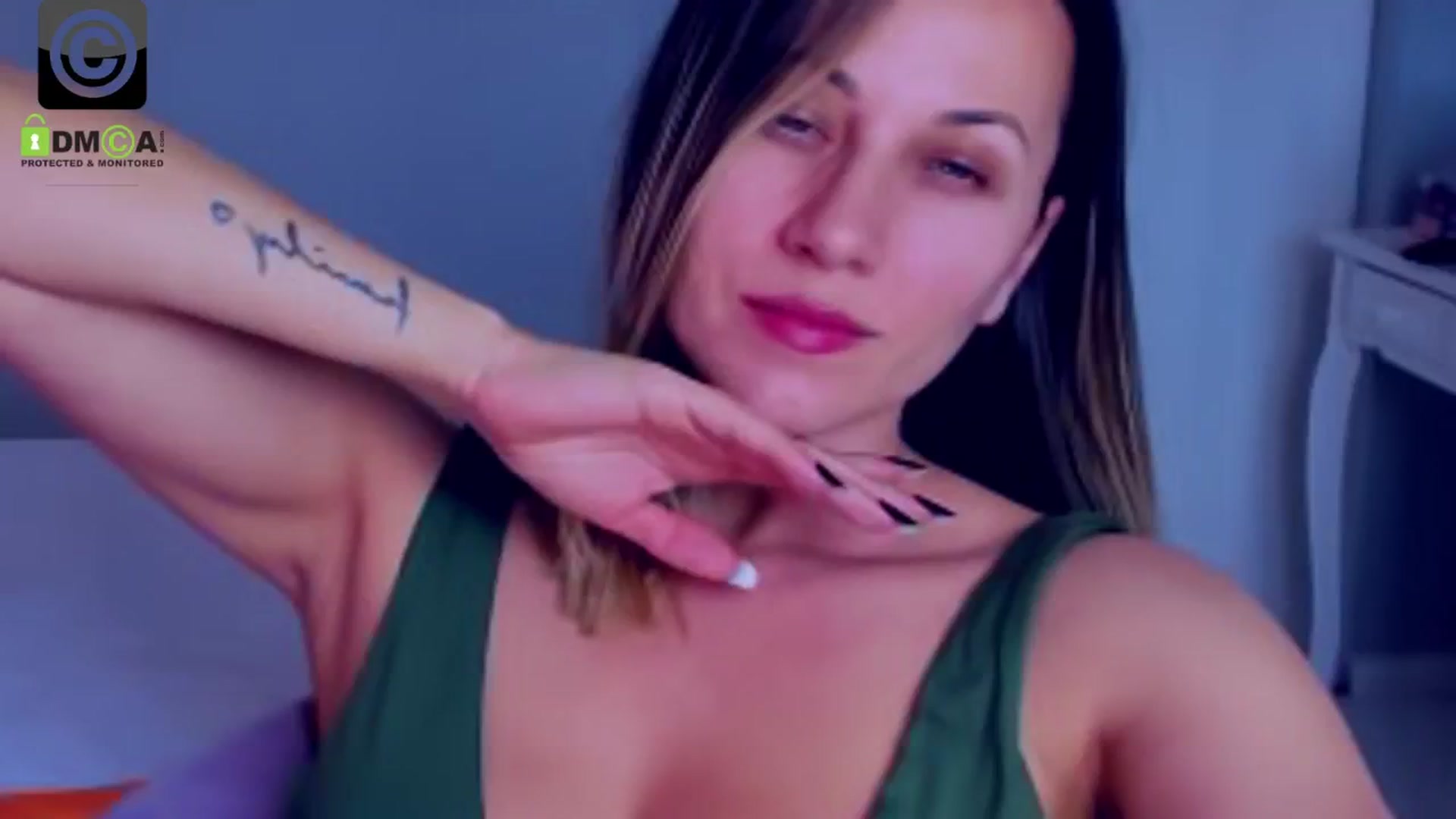 Gallery image thumbnail from PreciousSusan's myfreecams stream on, 06/15/2025, 13:52 image 6 of 20