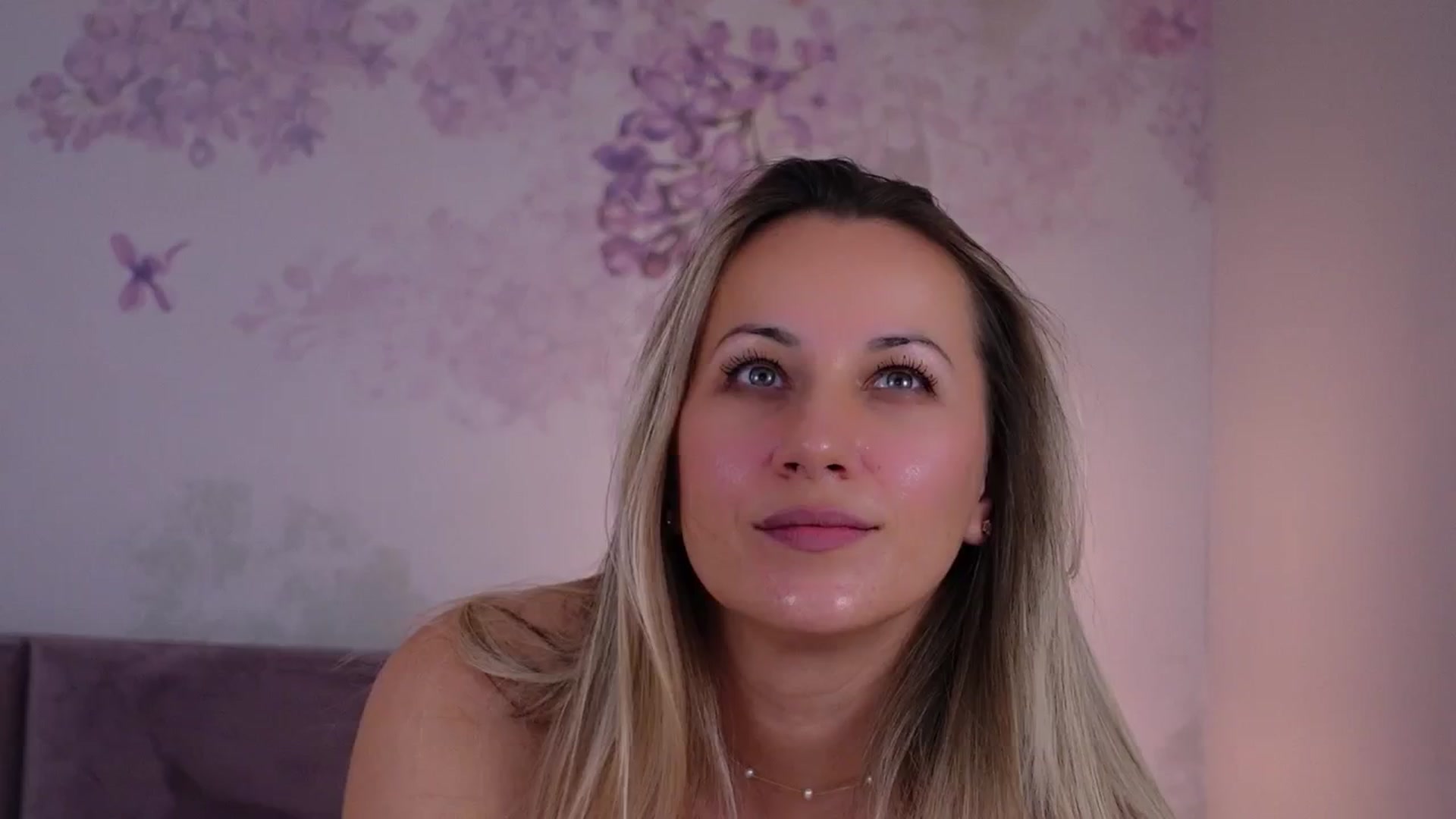 Gallery image thumbnail from PreciousSusan's myfreecams stream on, 10/16/2025, 07:58 image 13 of 20