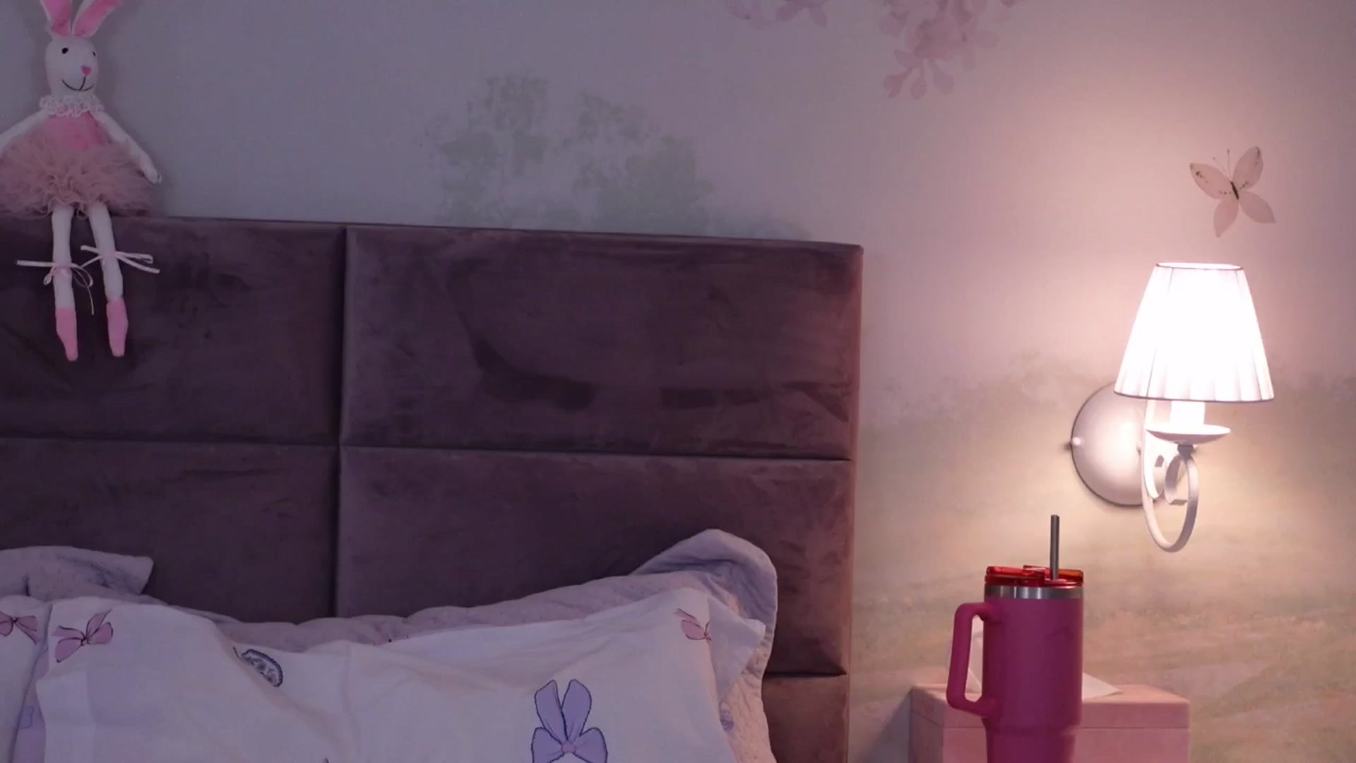 Gallery image thumbnail from PreciousSusan's myfreecams stream on, 10/16/2025, 07:58 image 7 of 20