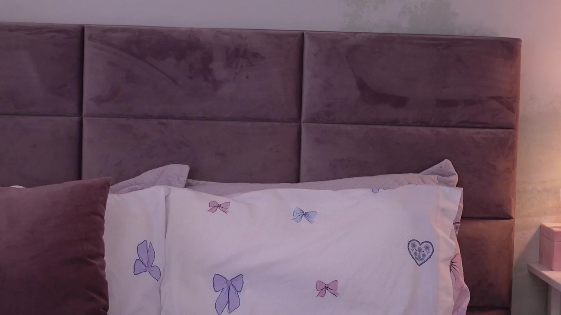 Gallery image thumbnail from PreciousSusan's myfreecams stream on, 10/17/2025, 08:46 image 7 of 20