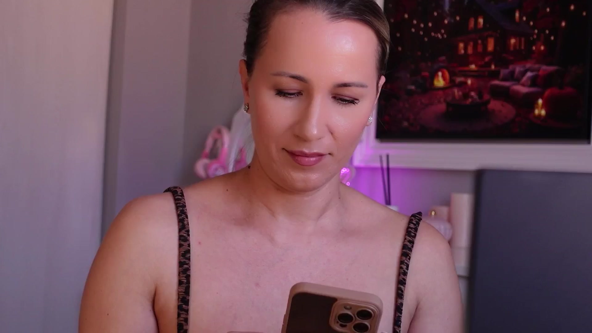 Gallery image thumbnail from PreciousSusan's myfreecams stream on, 11/03/2025, 10:06 image 20 of 20