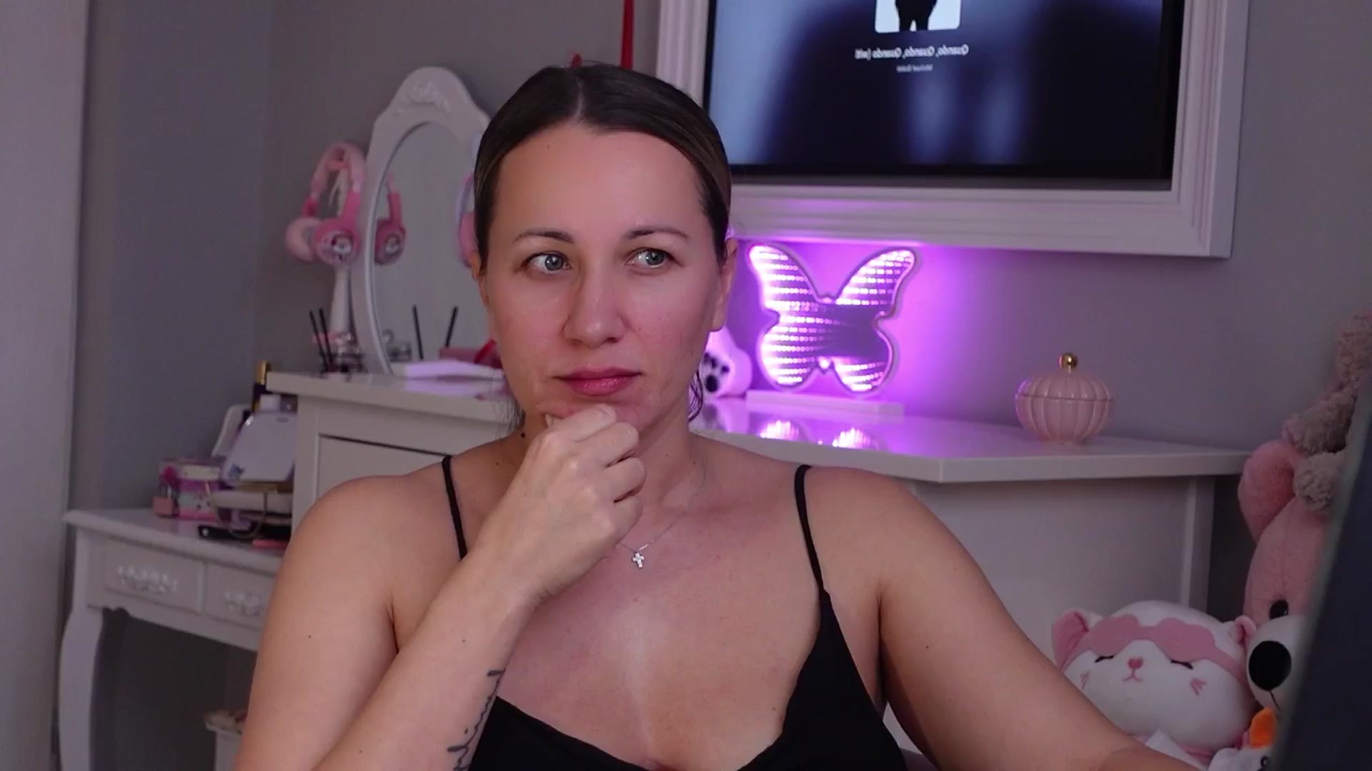 Gallery image thumbnail from PreciousSusan's myfreecams stream on, 12/09/2025, 09:53 image 4 of 20
