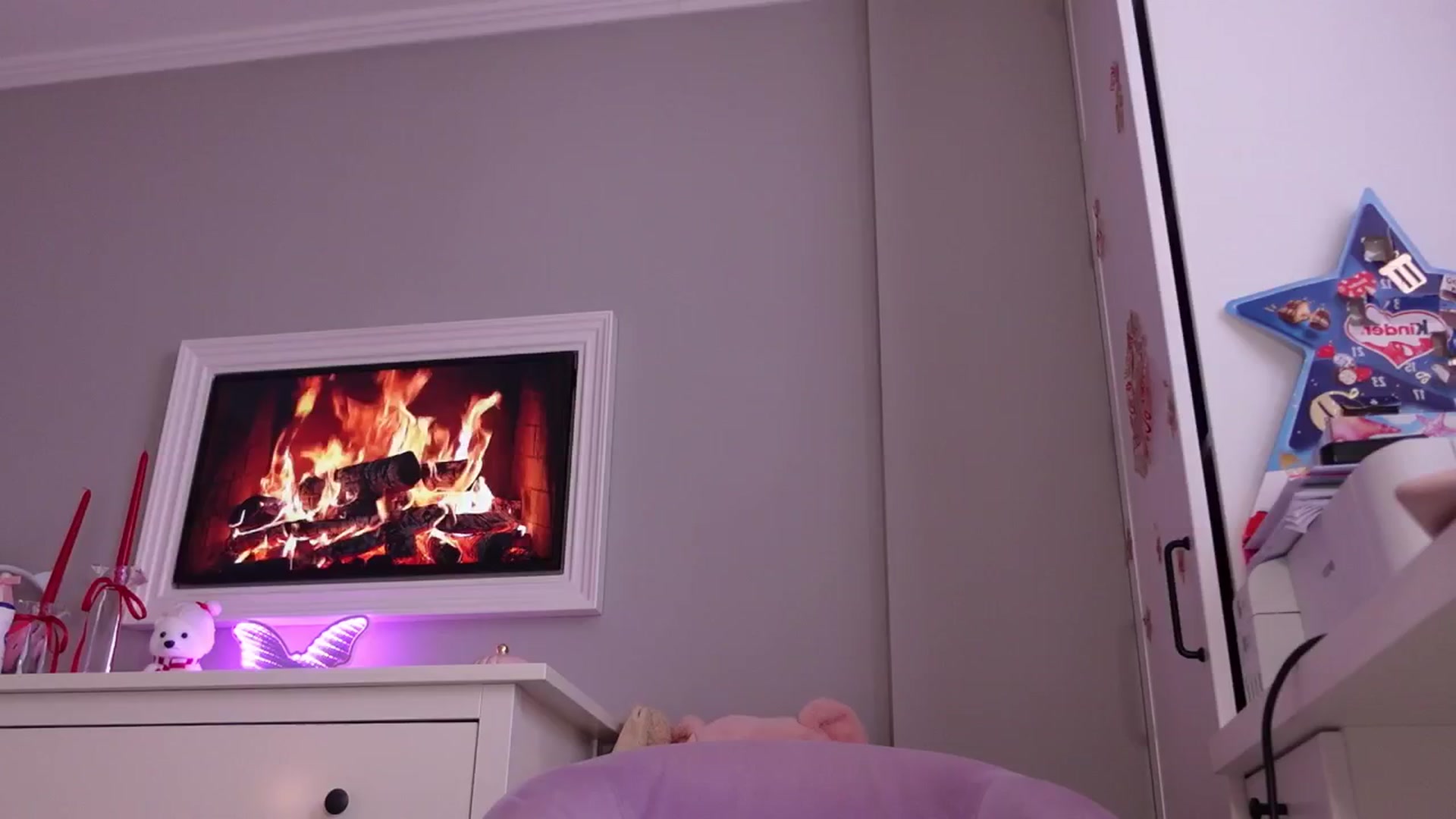 Gallery image thumbnail from PreciousSusan's myfreecams stream on, 12/10/2025, 08:35 image 13 of 20