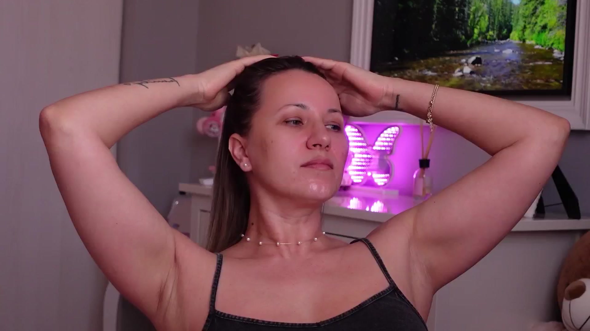 Gallery image thumbnail from PreciousSusan's myfreecams stream on, 04/16/2026, 07:37 image 20 of 20
