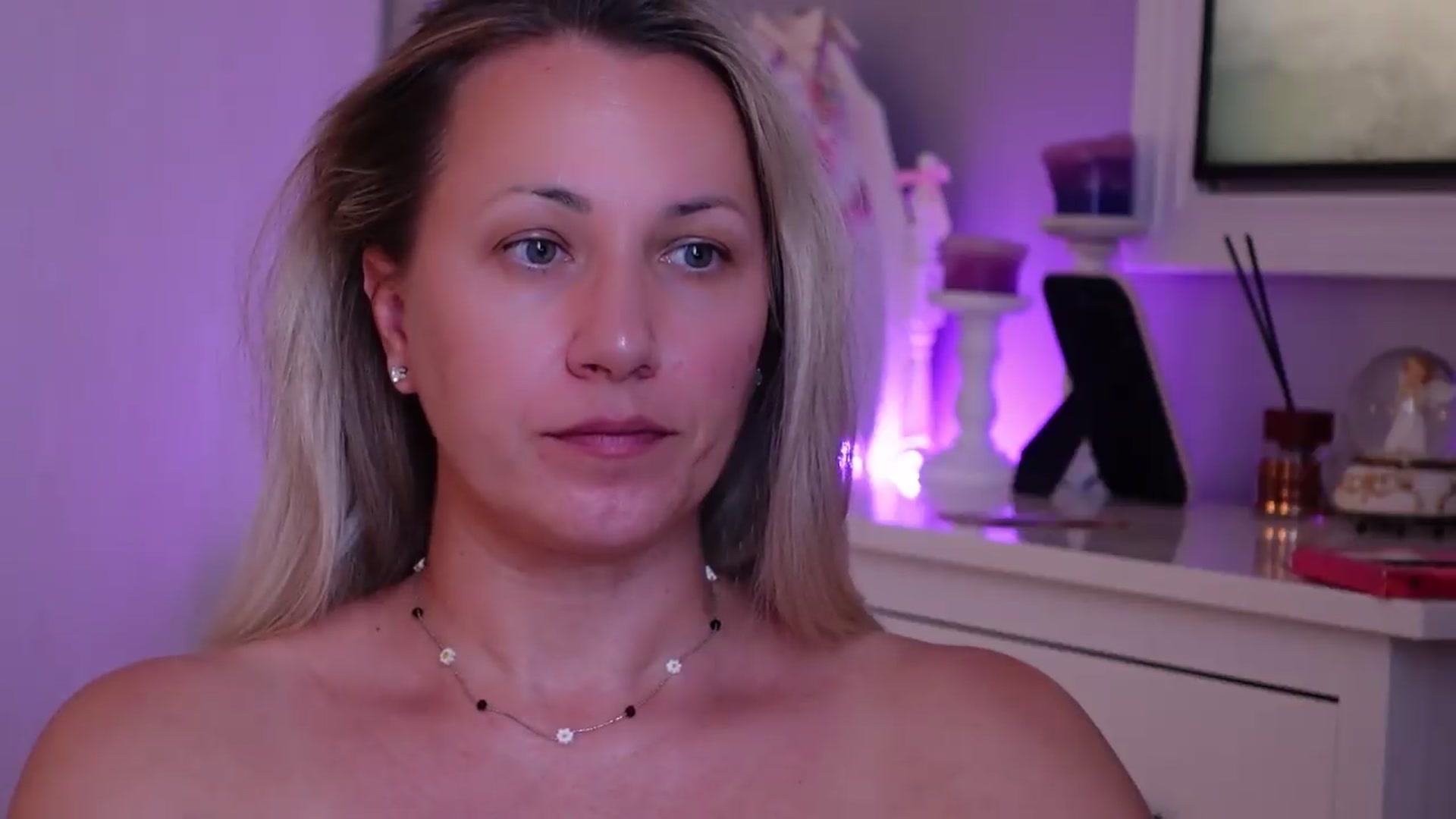 Gallery image thumbnail from PreciousSusan's myfreecams stream on, 08/11/2026, 11:02 image 19 of 20
