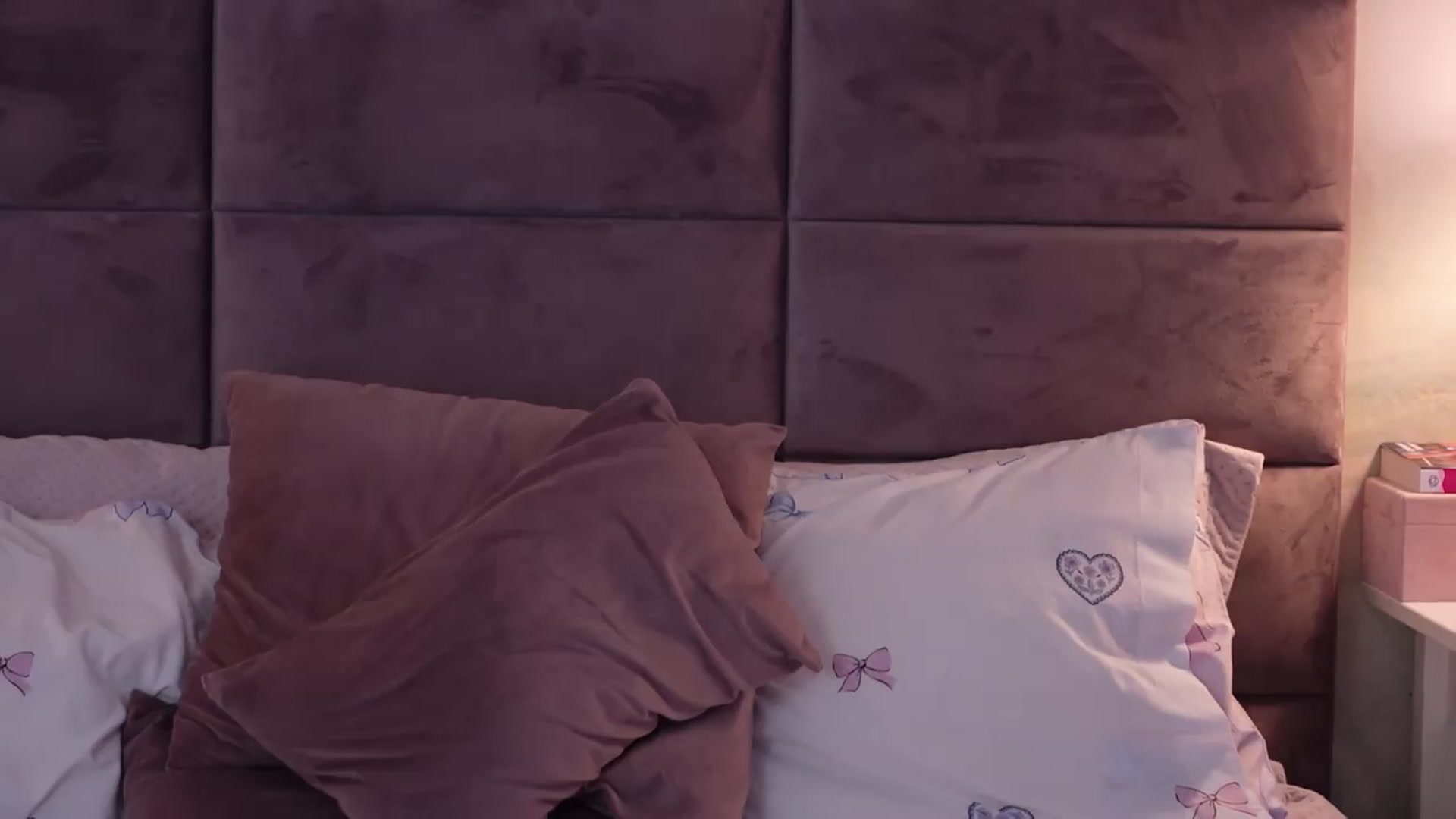 Gallery image thumbnail from PreciousSusan's myfreecams stream on, 08/12/2026, 07:24 image 19 of 20