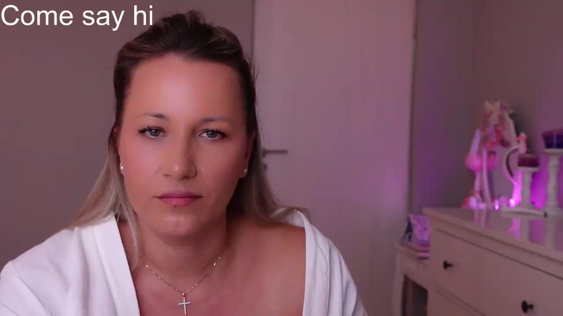 Gallery image thumbnail from PreciousSusan's myfreecams stream on, 09/10/2026, 08:06 image 19 of 20