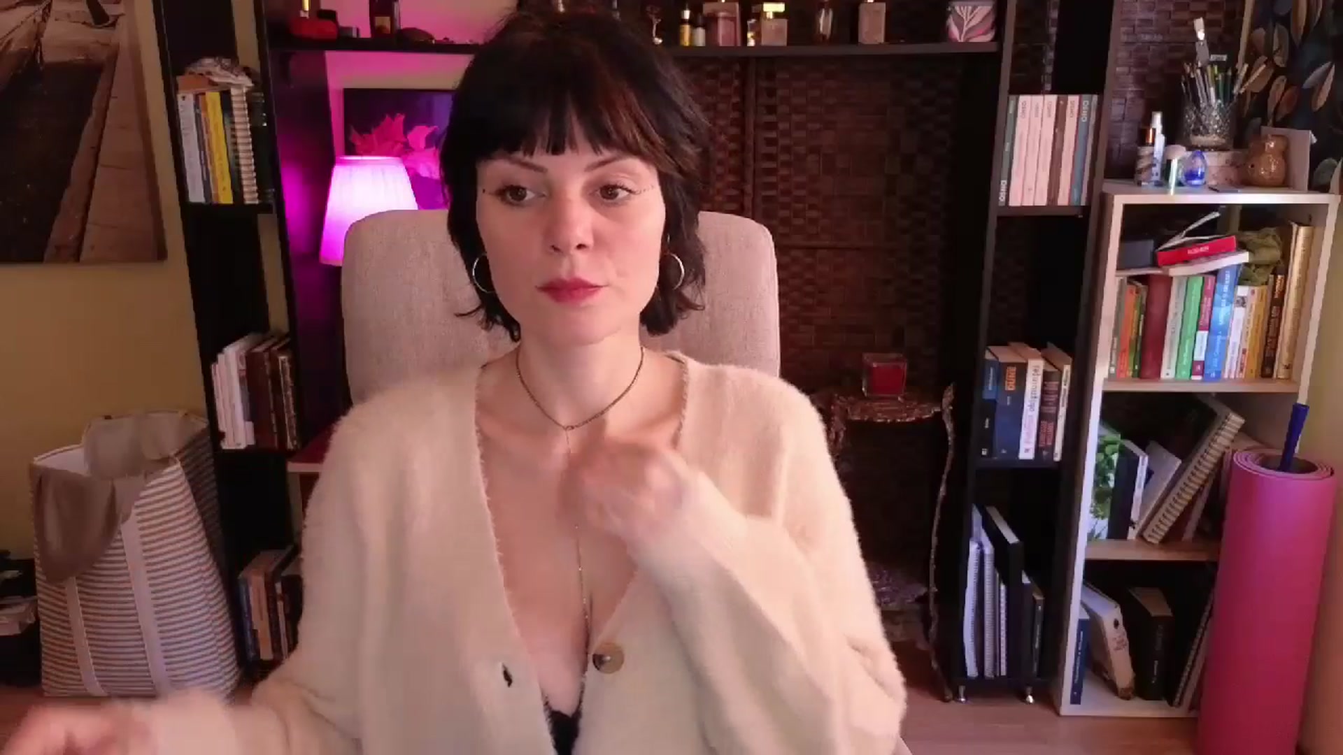 Gallery image thumbnail from Pregnantbae's myfreecams stream on, 12/18/2024, 09:33 image 5 of 20