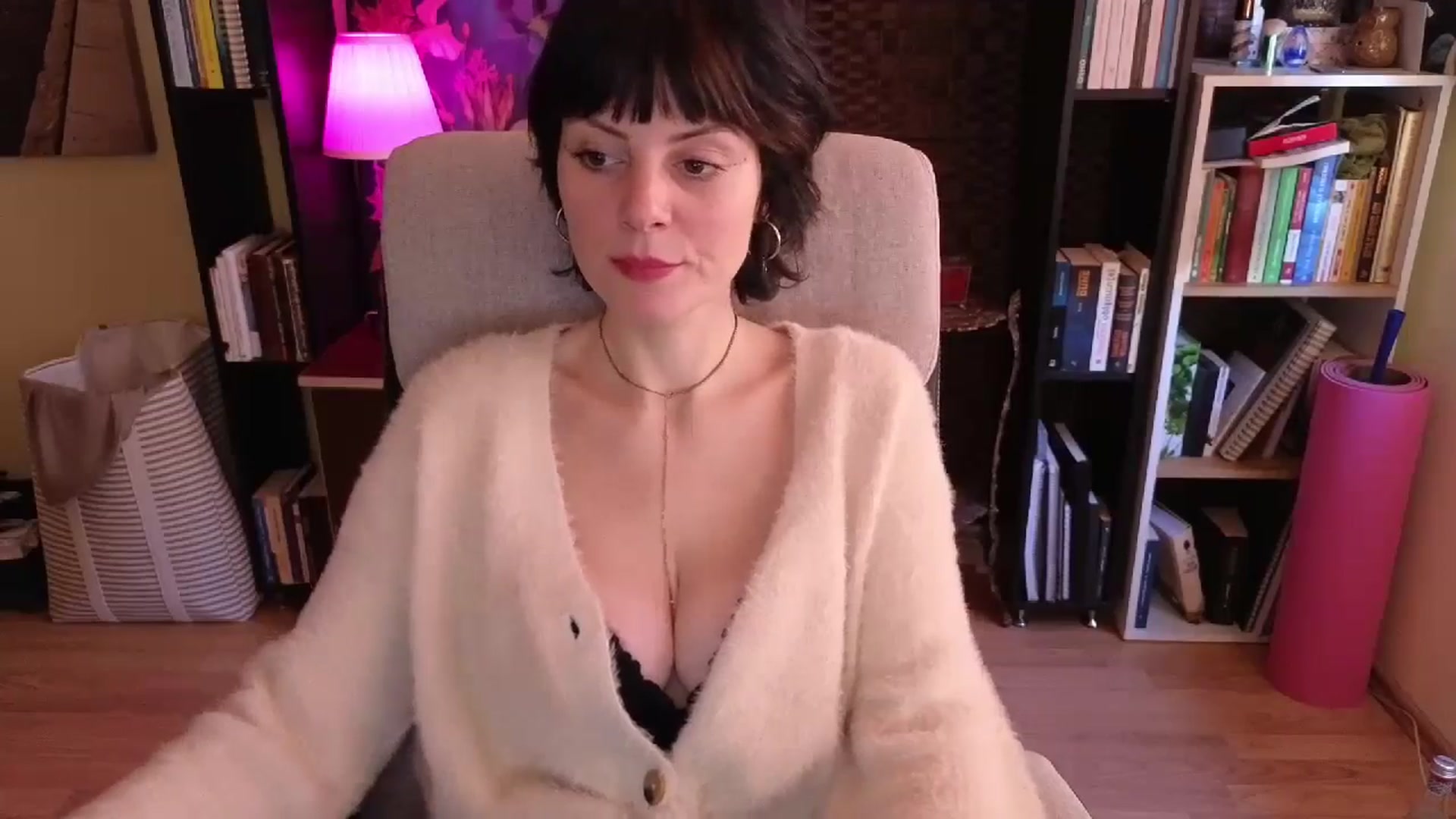 Gallery image thumbnail from Pregnantbae's myfreecams stream on, 12/18/2024, 09:33 image 20 of 20