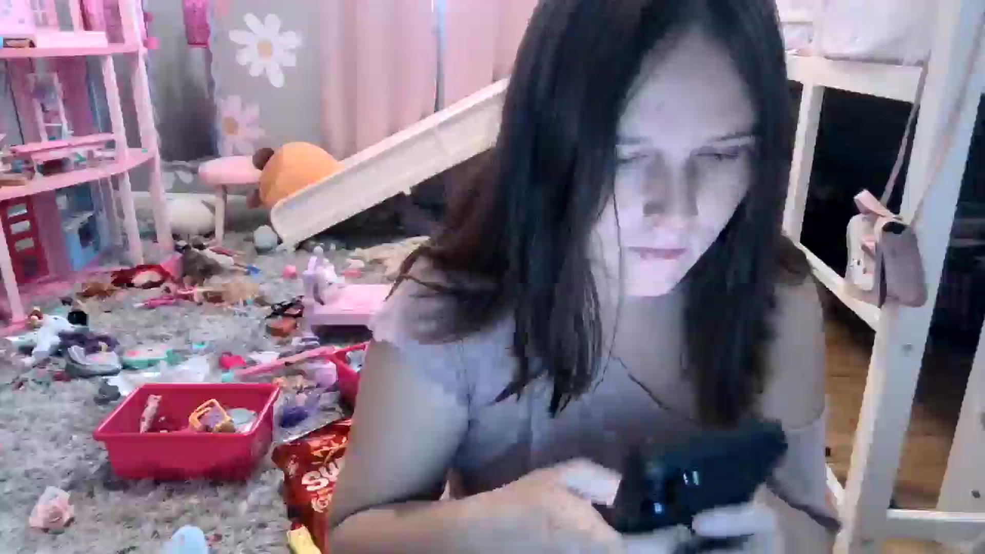 Gallery image thumbnail from PregoBby's myfreecams stream on, 06/19/2025, 11:51 image 9 of 20