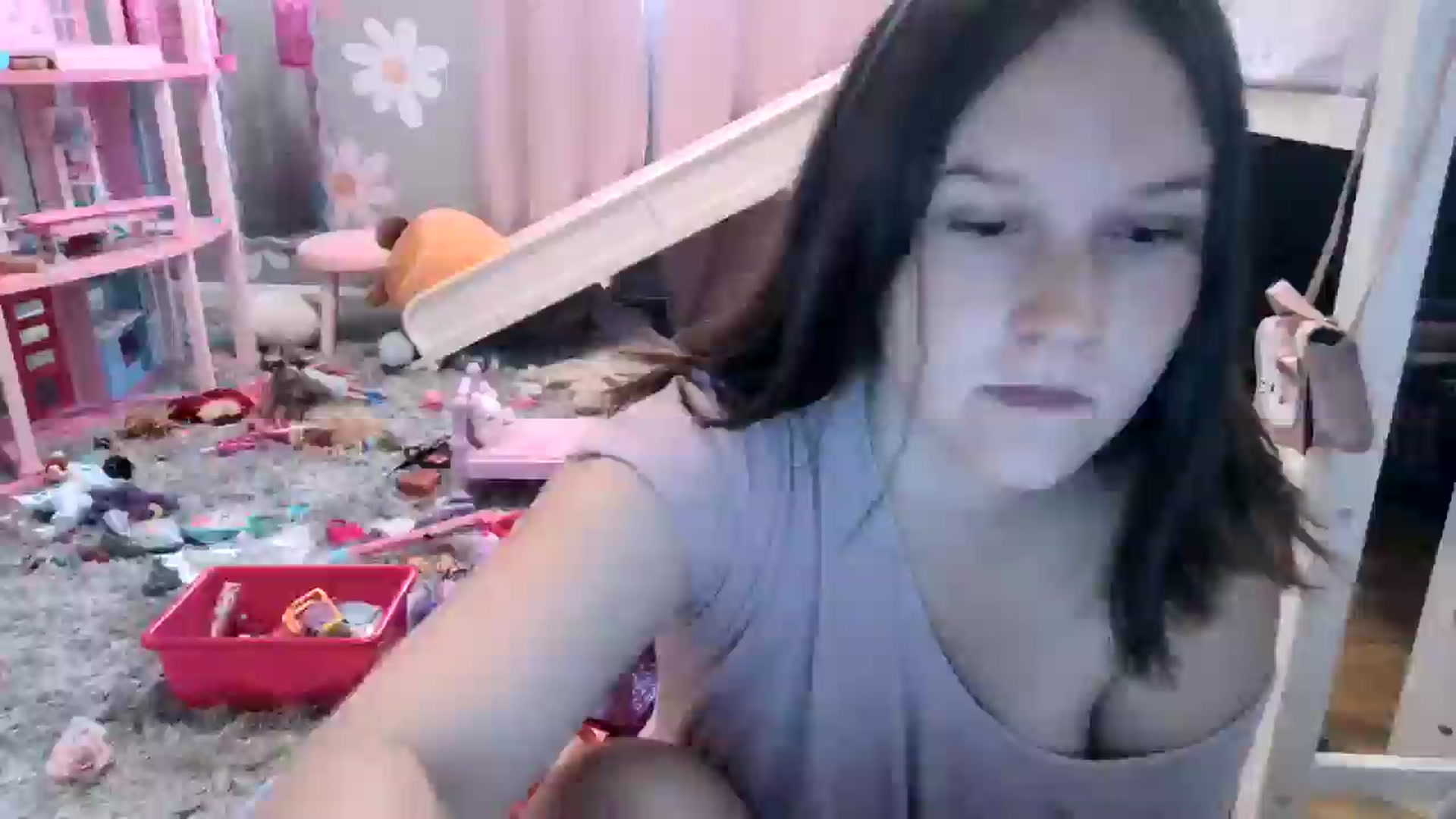 Gallery image thumbnail from PregoBby's myfreecams stream on, 06/19/2025, 11:51 image 6 of 20