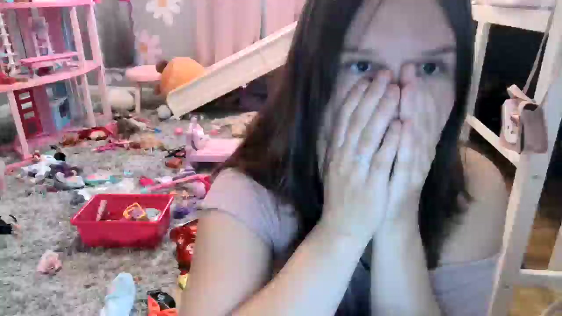 Gallery image thumbnail from PregoBby's myfreecams stream on, 06/19/2025, 11:51 image 13 of 20