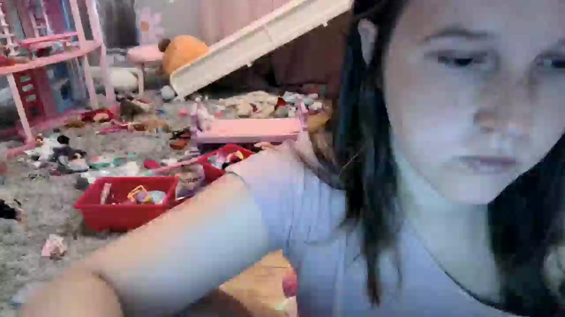 Gallery image thumbnail from PregoBby's myfreecams stream on, 06/19/2025, 14:00 image 20 of 20