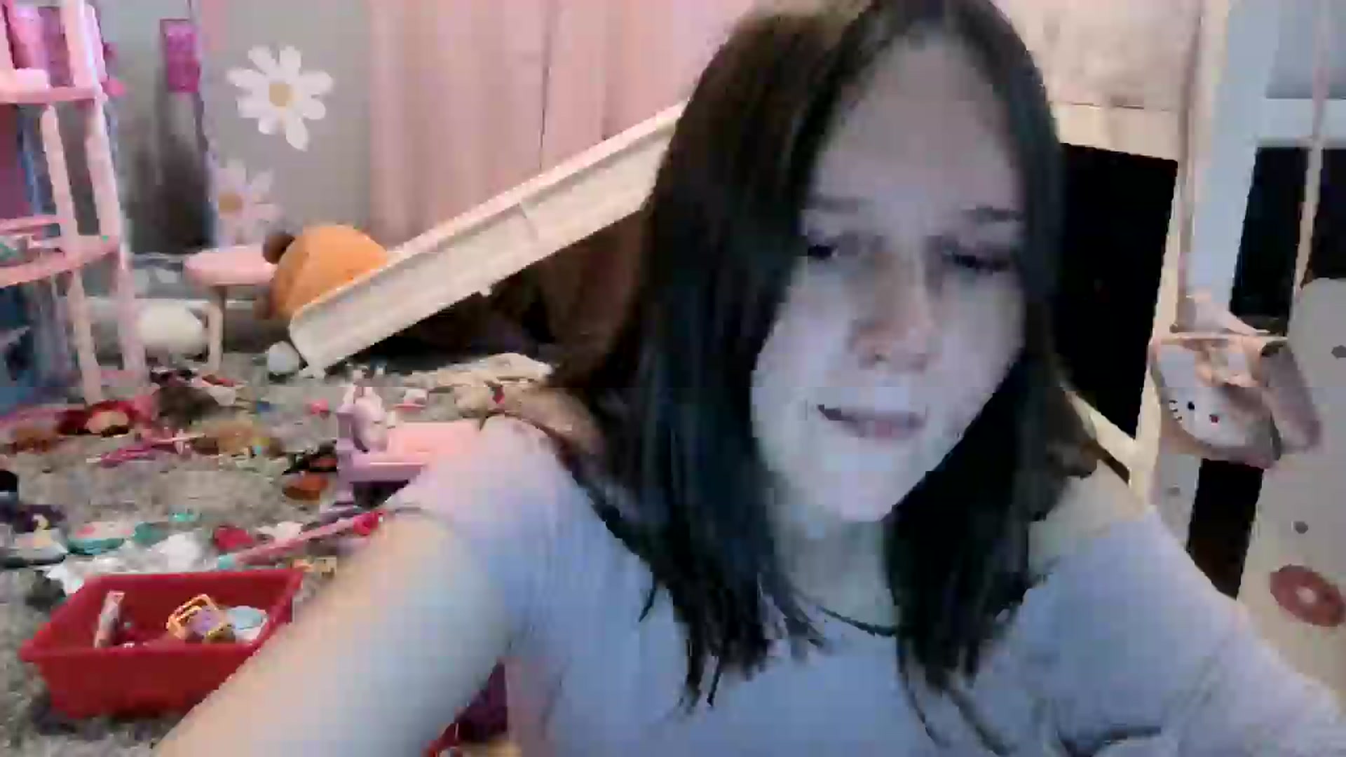 Gallery image thumbnail from PregoBby's myfreecams stream on, 06/19/2025, 14:00 image 4 of 20