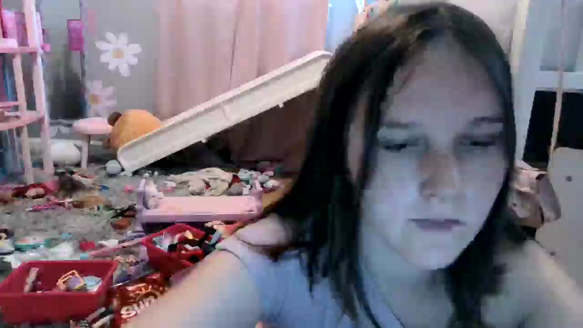 Gallery image thumbnail from PregoBby's myfreecams stream on, 06/19/2025, 14:00 image 11 of 20