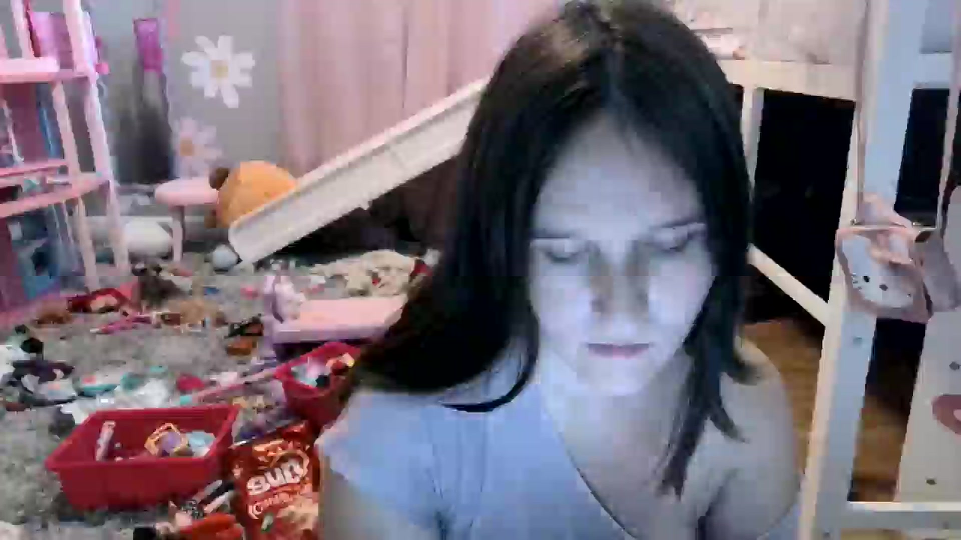 Gallery image thumbnail from PregoBby's myfreecams stream on, 06/19/2025, 14:22 image 16 of 20