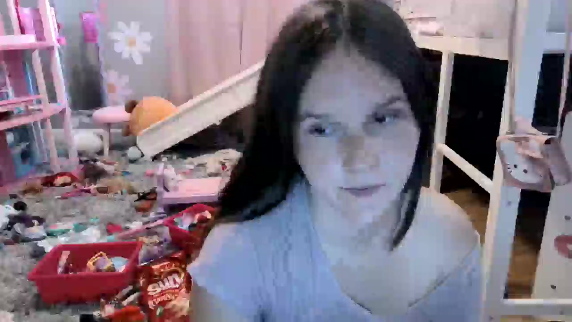 Gallery image thumbnail from PregoBby's myfreecams stream on, 06/19/2025, 14:22 image 15 of 20