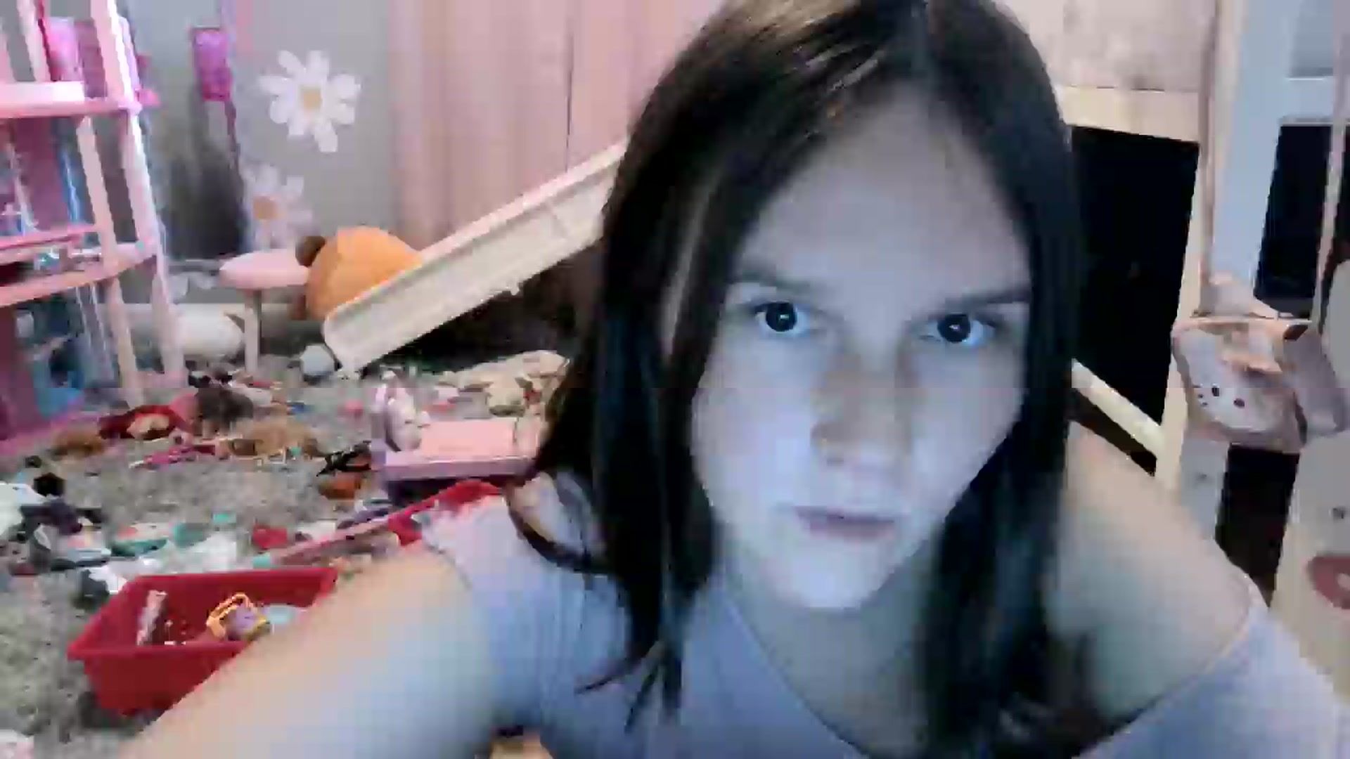 Gallery image thumbnail from PregoBby's myfreecams stream on, 06/19/2025, 14:22 image 14 of 20