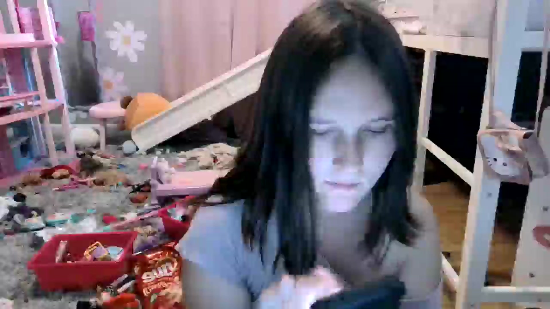 Gallery image thumbnail from PregoBby's myfreecams stream on, 06/19/2025, 14:22 image 5 of 20