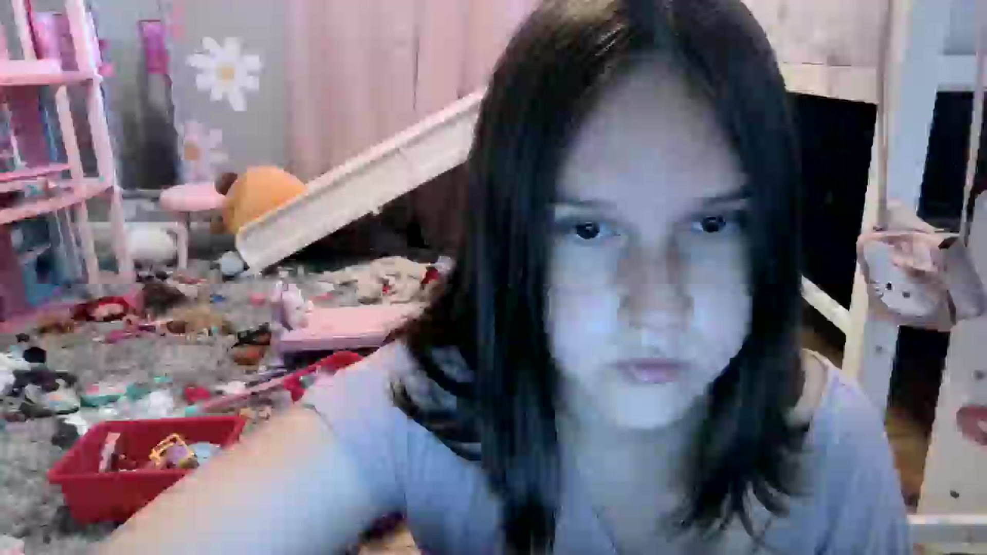 Gallery image thumbnail from PregoBby's myfreecams stream on, 06/19/2025, 14:22 image 8 of 20