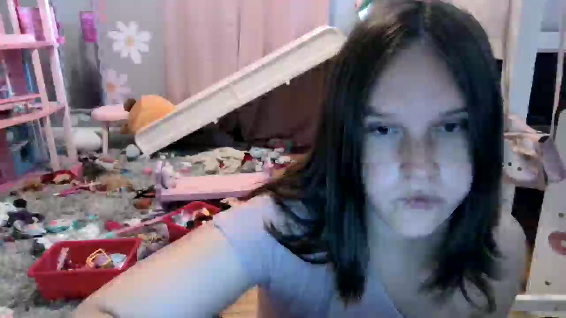 Gallery image thumbnail from PregoBby's myfreecams stream on, 06/19/2025, 14:22 image 9 of 20