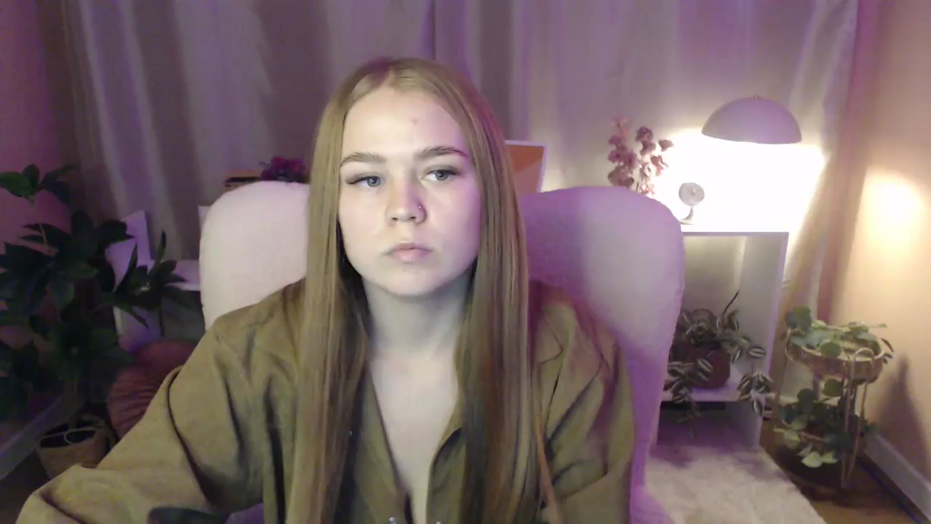 Gallery image thumbnail from PresleyPuff's myfreecams stream on, 01/28/2025, 10:50 image 1 of 20