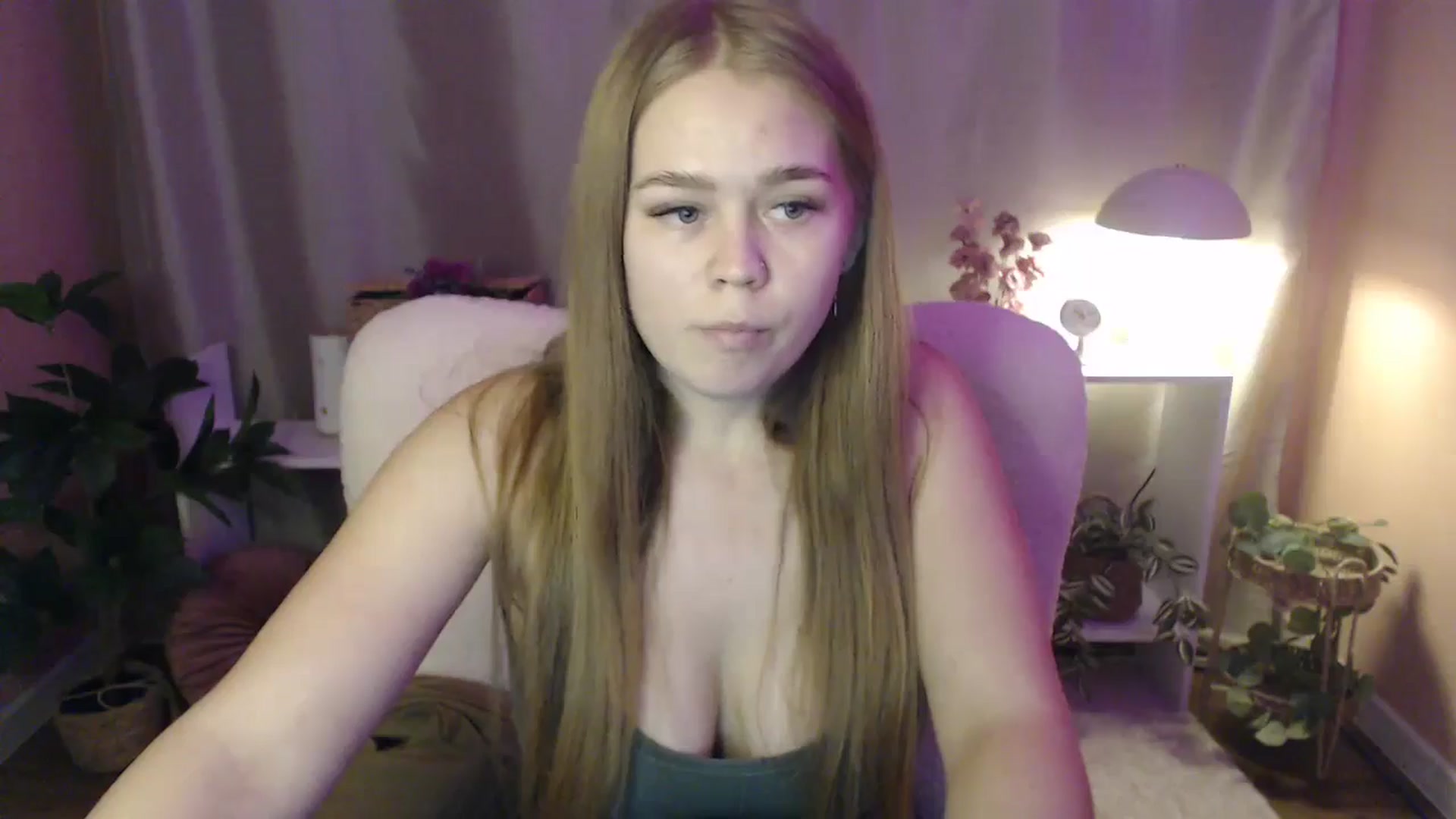 Gallery image thumbnail from PresleyPuff's myfreecams stream on, 01/28/2025, 12:04 image 11 of 20