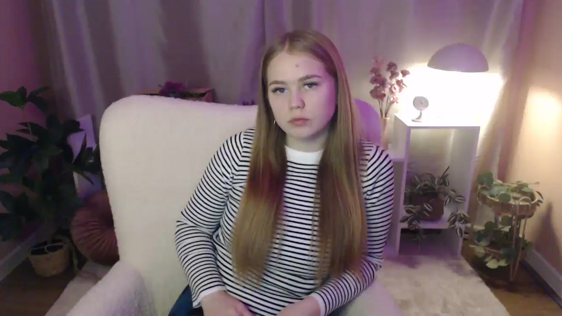 Gallery image thumbnail from PresleyPuff's myfreecams stream on, 01/29/2025, 09:25 image 13 of 20