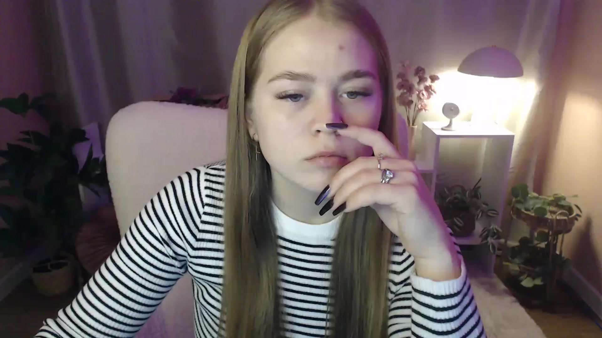 Gallery image thumbnail from PresleyPuff's myfreecams stream on, 01/29/2025, 09:25 image 8 of 20