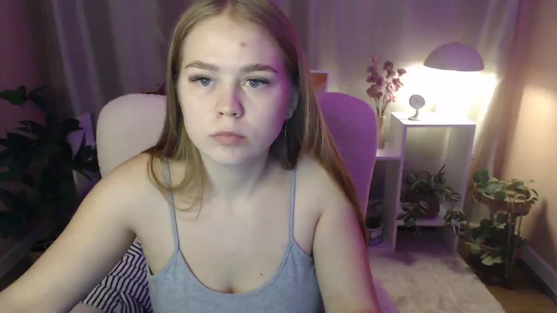 Gallery image thumbnail from PresleyPuff's myfreecams stream on, 01/29/2025, 10:43 image 11 of 20