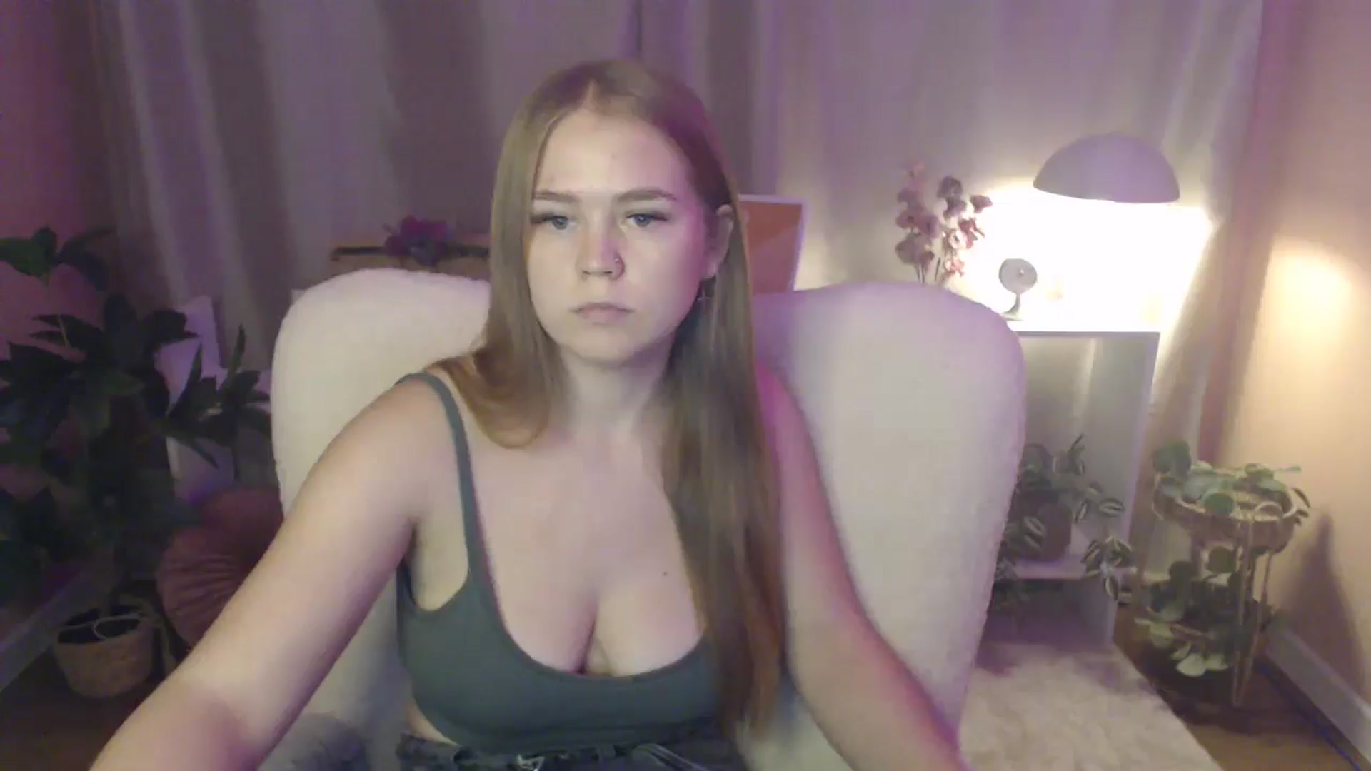 Gallery image thumbnail from PresleyPuff's myfreecams stream on, 01/31/2025, 12:59 image 9 of 20