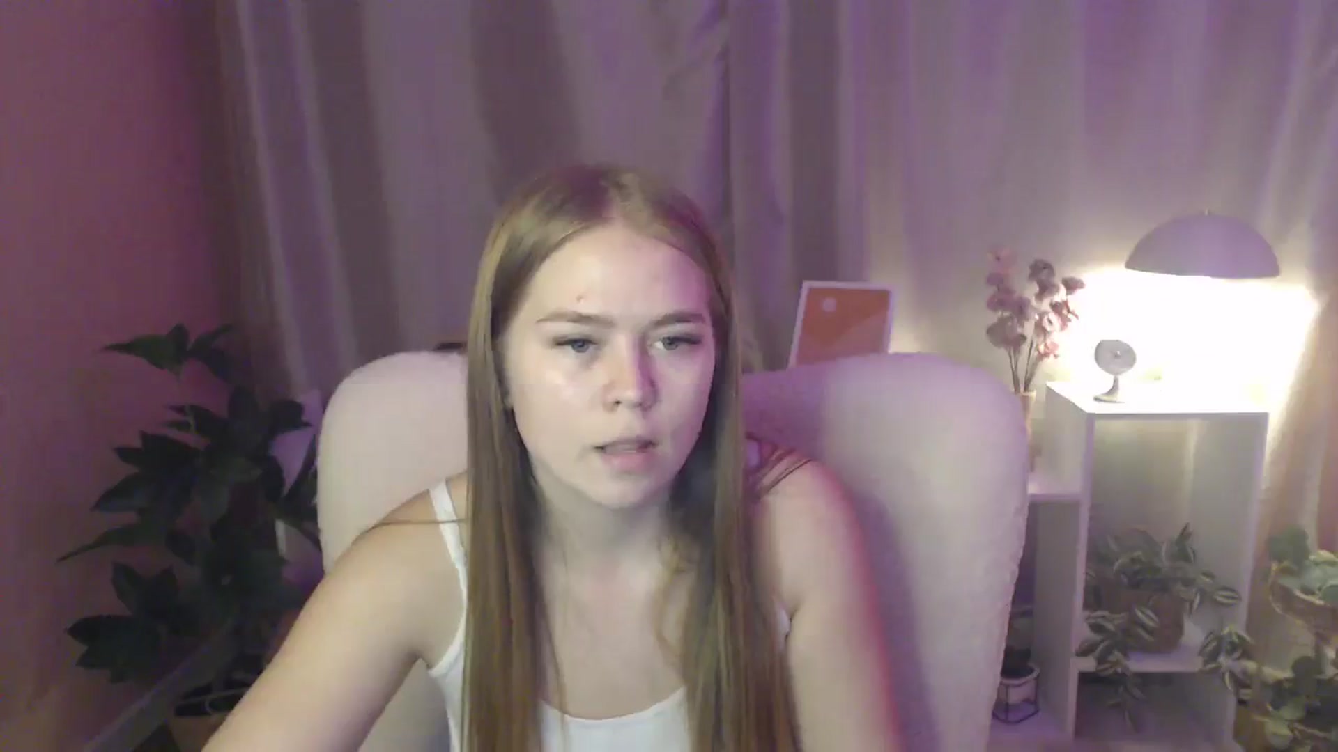 Gallery image thumbnail from PresleyPuff's myfreecams stream on, 02/01/2025, 14:17 image 6 of 20